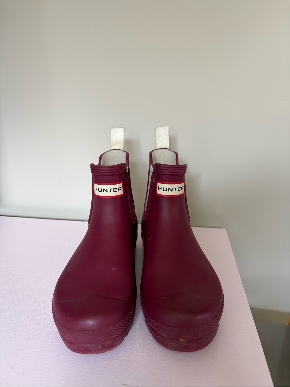 Hunter Women's Burgundy Chelsea Rain Boots with Pull Tabs